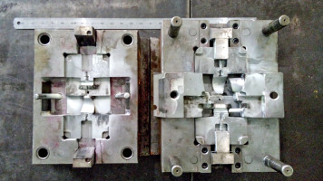 Injection Molding Tooling