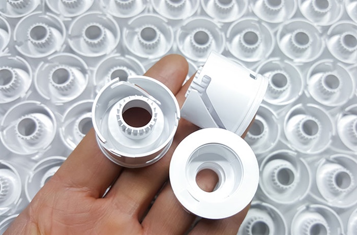 The Evolution of Precision: Smart Manufacturing Meets Injection Molding Design